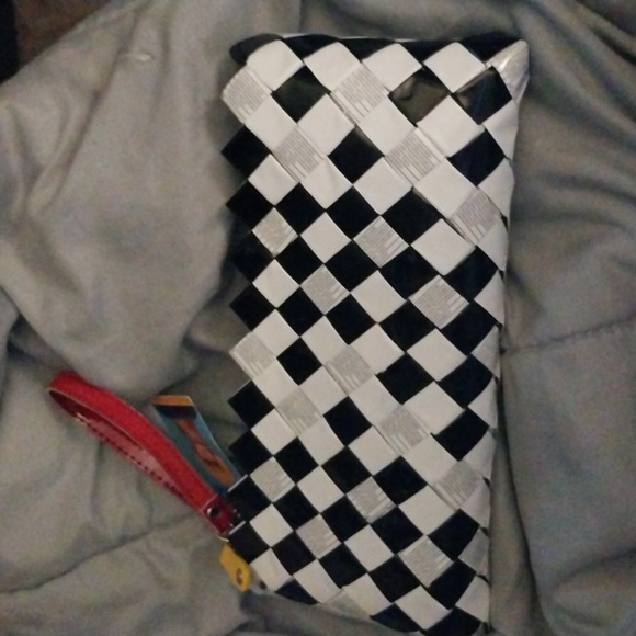 Nahui Ollin Woven Clutch Purse w/Red Wristlet Made of recycle Paper 10"x4 .5" x1 - Picture 10 of 12